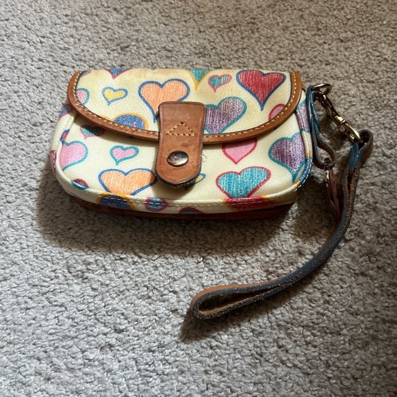 Dooney & Bourke Small Yellow Designer Leather Hearts Wristlet Wallet/Purse - Picture 1 of 6
